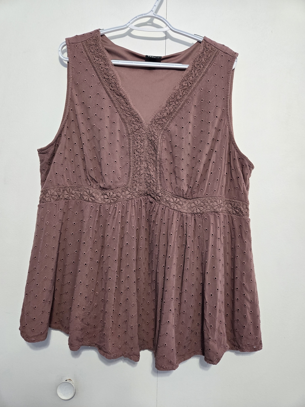 Torrid Size 3 Mauve Eyelet Lace Babydoll Tank Top Plus Size 3X